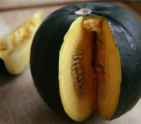 It is a summer-fruiting squash variety like a courgette but with the creaminess and superb flavour of a winter storing squash.