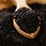 Nigella sativa seeds are used as a spice, they develop their flavour best after short toasting